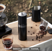 Portable electric coffee bean grinder (vehicle wireless charging grinding 25 cups / time, 5600 mAh lithium capacity, coffee bean capacity 25g)